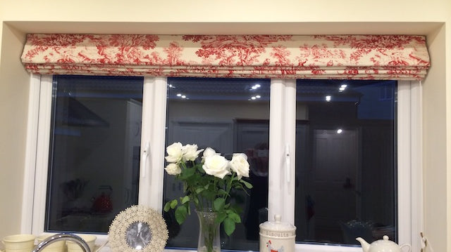 Roman Blinds vs Roller Blinds