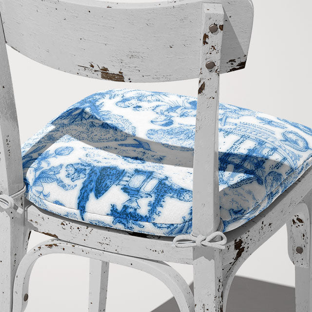 High-quality cotton fabric with a timeless design, ideal for creating custom curtains, bedding, and table linens
