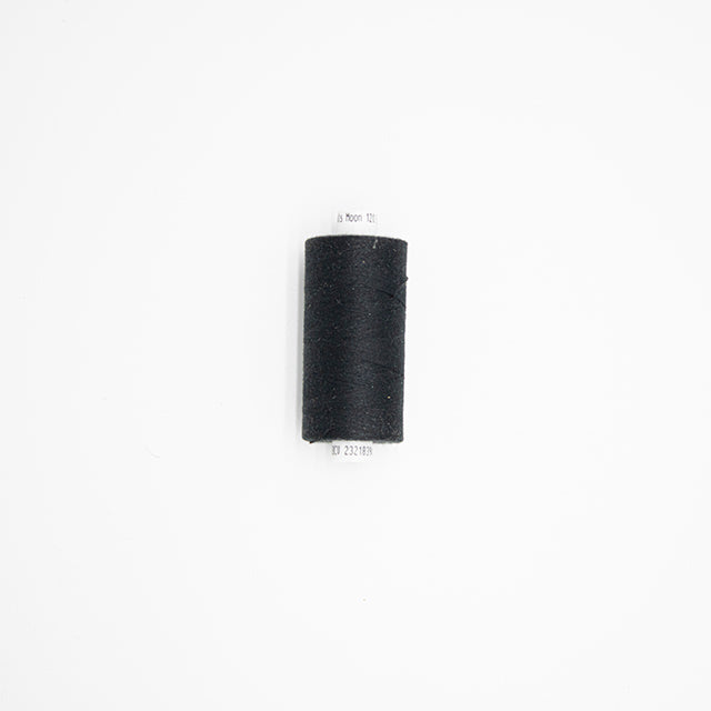 Coats Moon Thread 900 mts Black - Black 100% polyester sewing thread