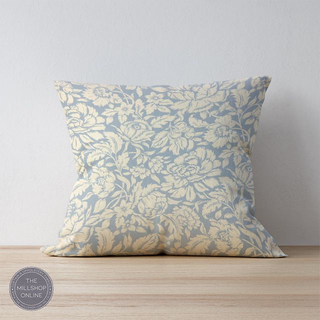 Joelle Wedgwood Blue - Wedgwood blue flower design roman blind fabric uk