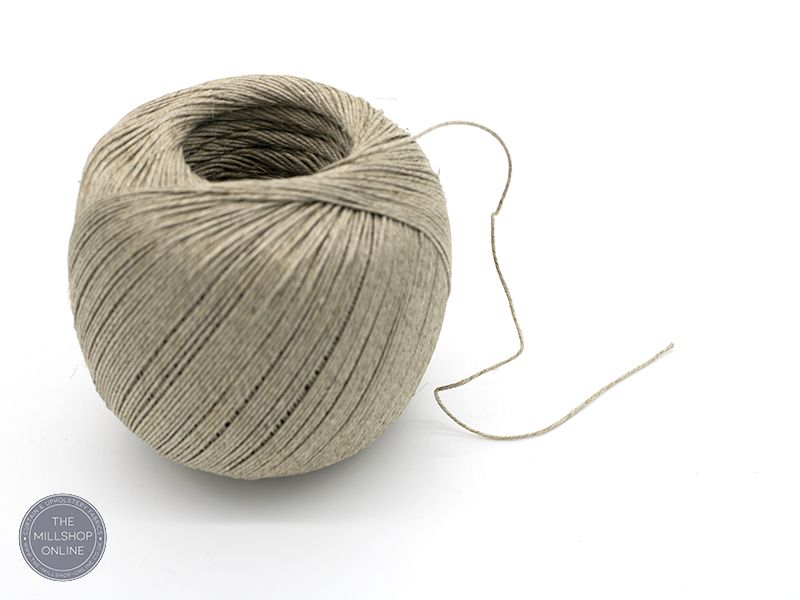 Barbour Twine No 3 - Upholstery button thread No3