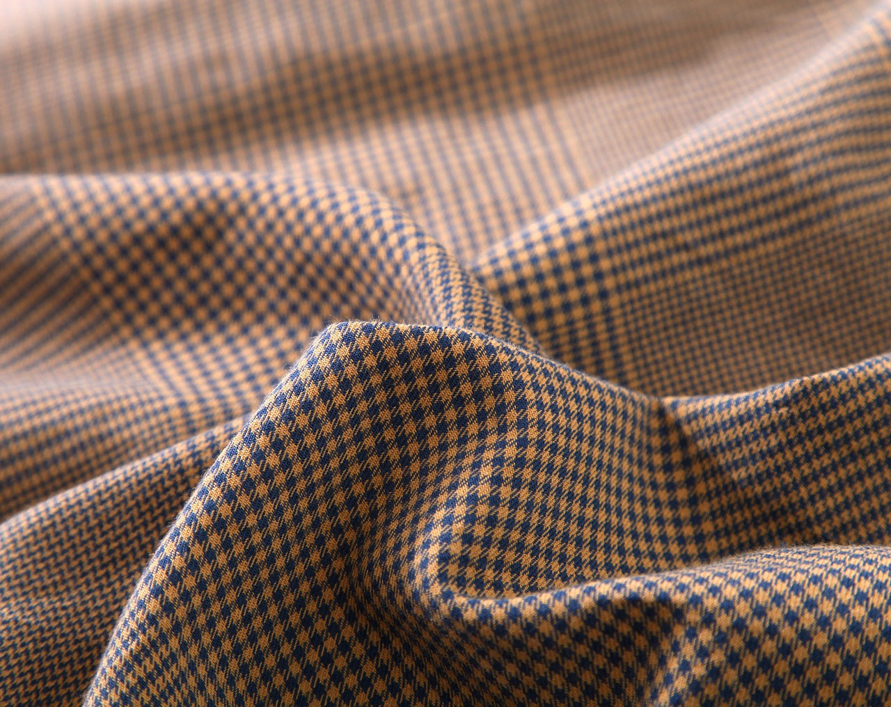 What Is Houndstooth Fabric?