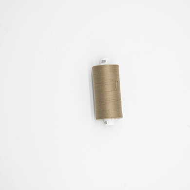 Coats Moon Thread 900 mts Flax - Flax 100% polyester sewing thread
